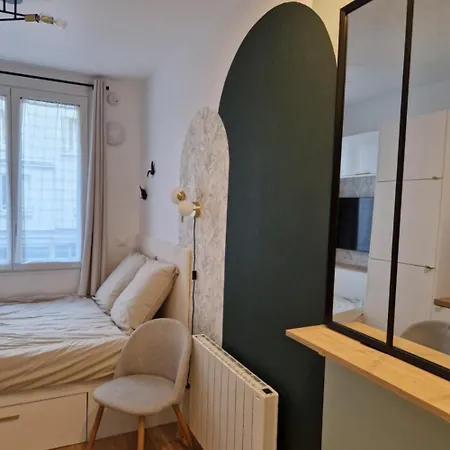 Daire Tiny House In Paris